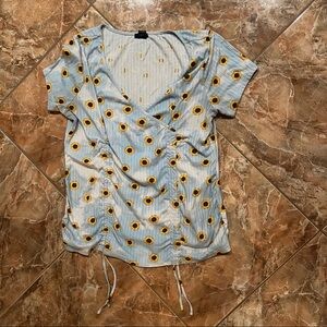 Rue21 Plus Size Sunflower Sky Wrap T-shirt